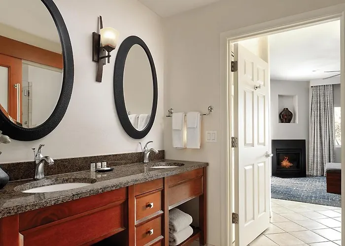 Sheraton Desert Oasis One-bedroom * Scottsdale